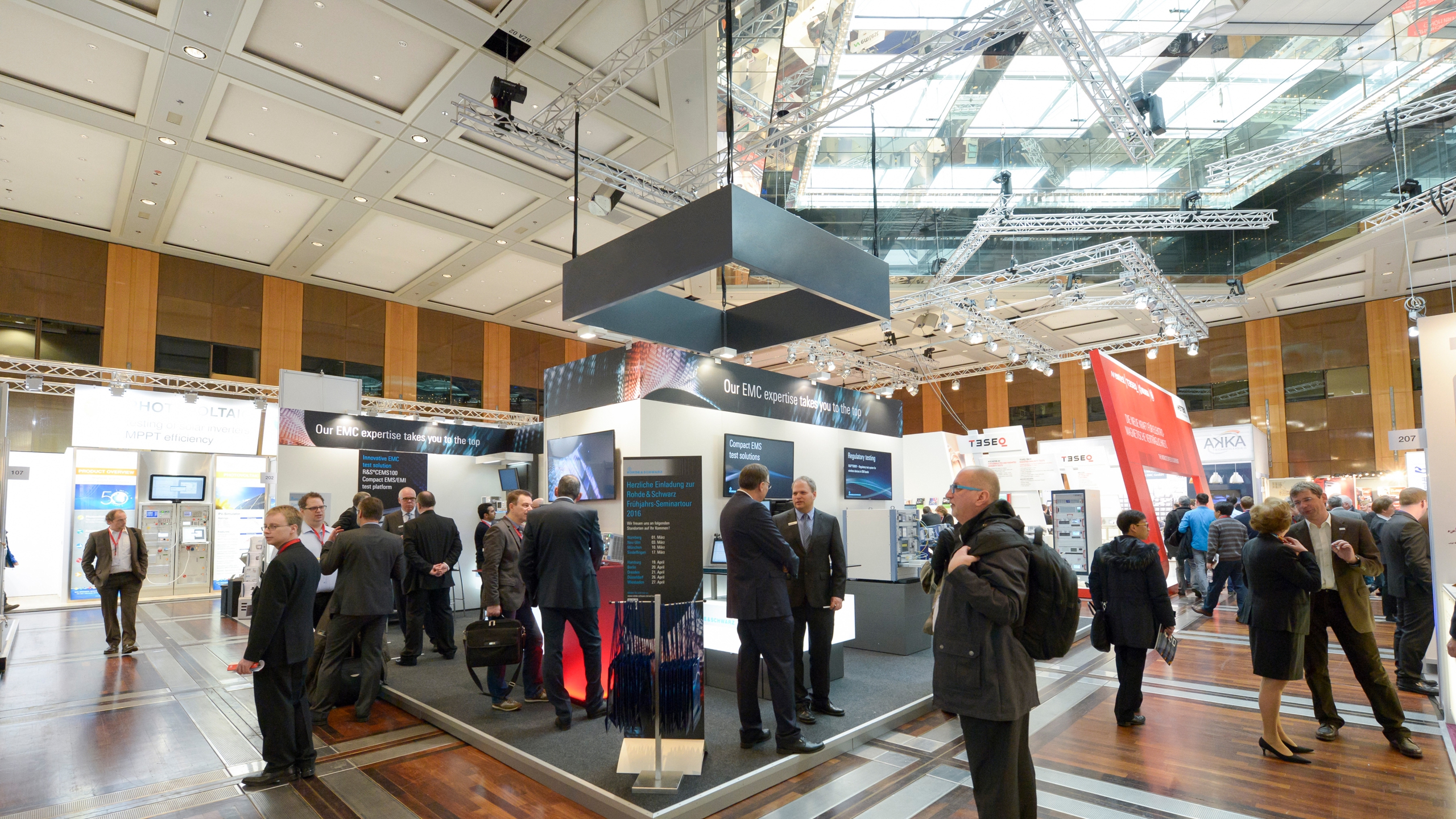 Exhibitor services